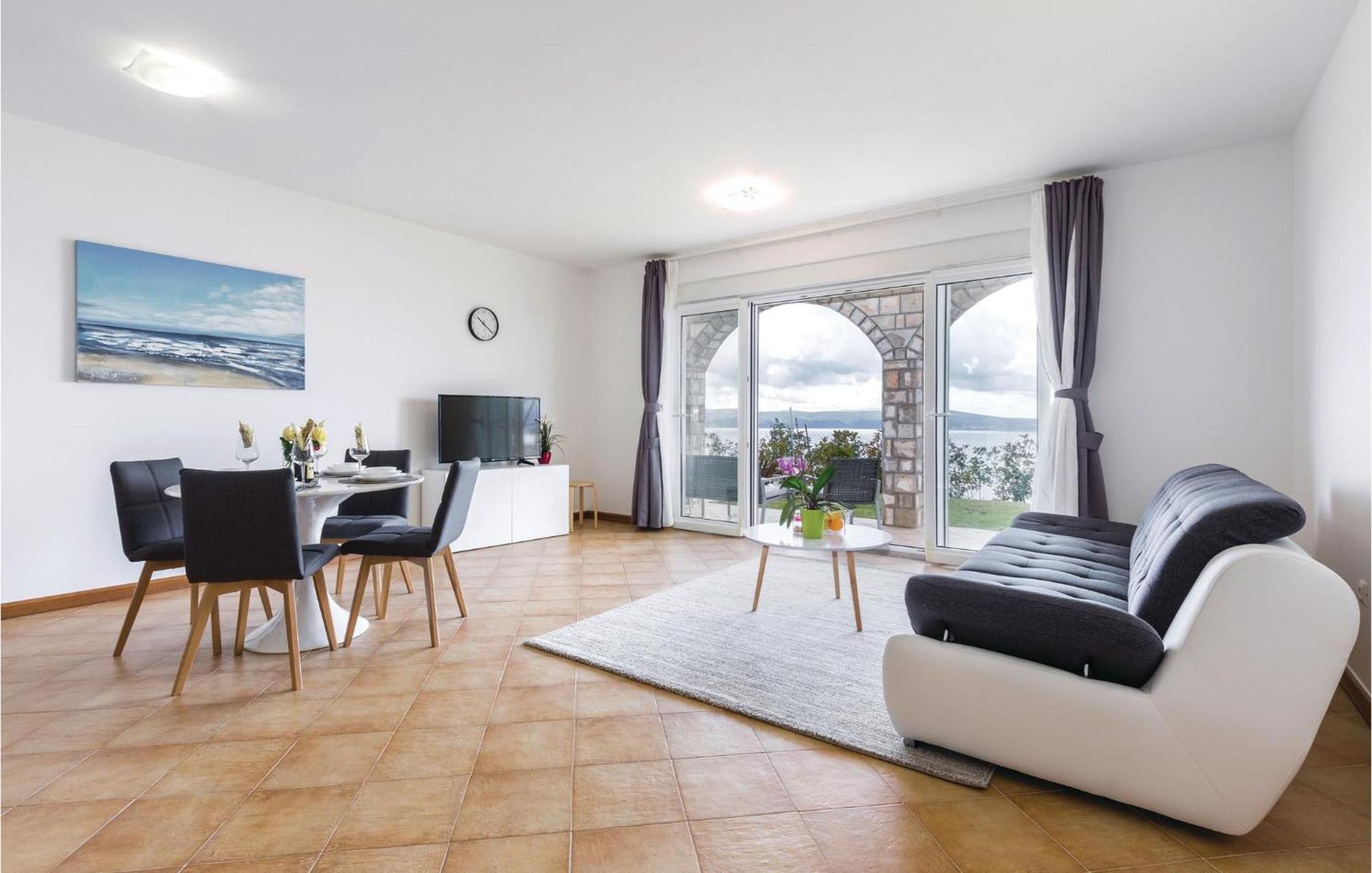 Cozy Apartment In Crikvenica With House Sea View Экстерьер фото